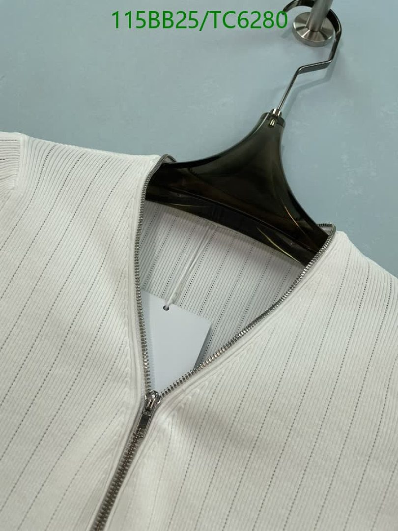 LV-Clothing Code: TC6280 $: 115USD