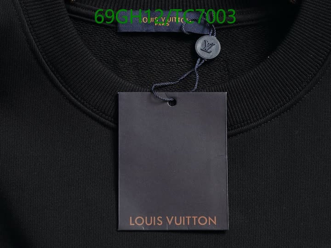 LV-Clothing Code: TC7003 $: 69USD
