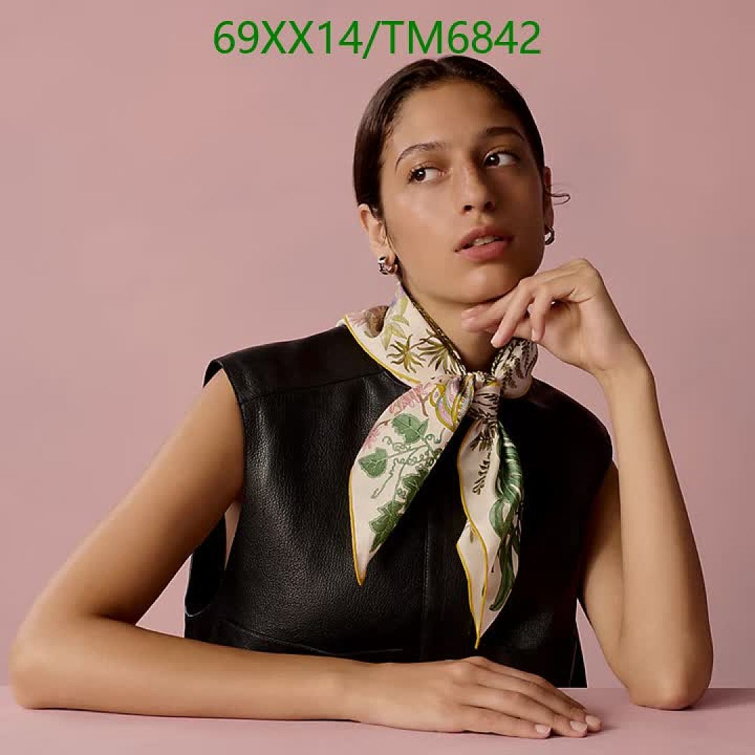 Hermes-Scarves Code: TM6842 $: 69USD