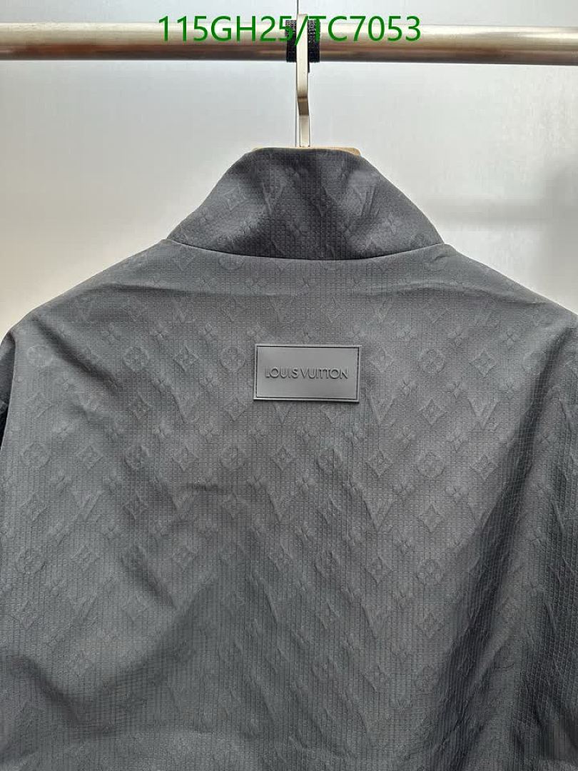 LV-Clothing Code: TC7053 $: 115USD