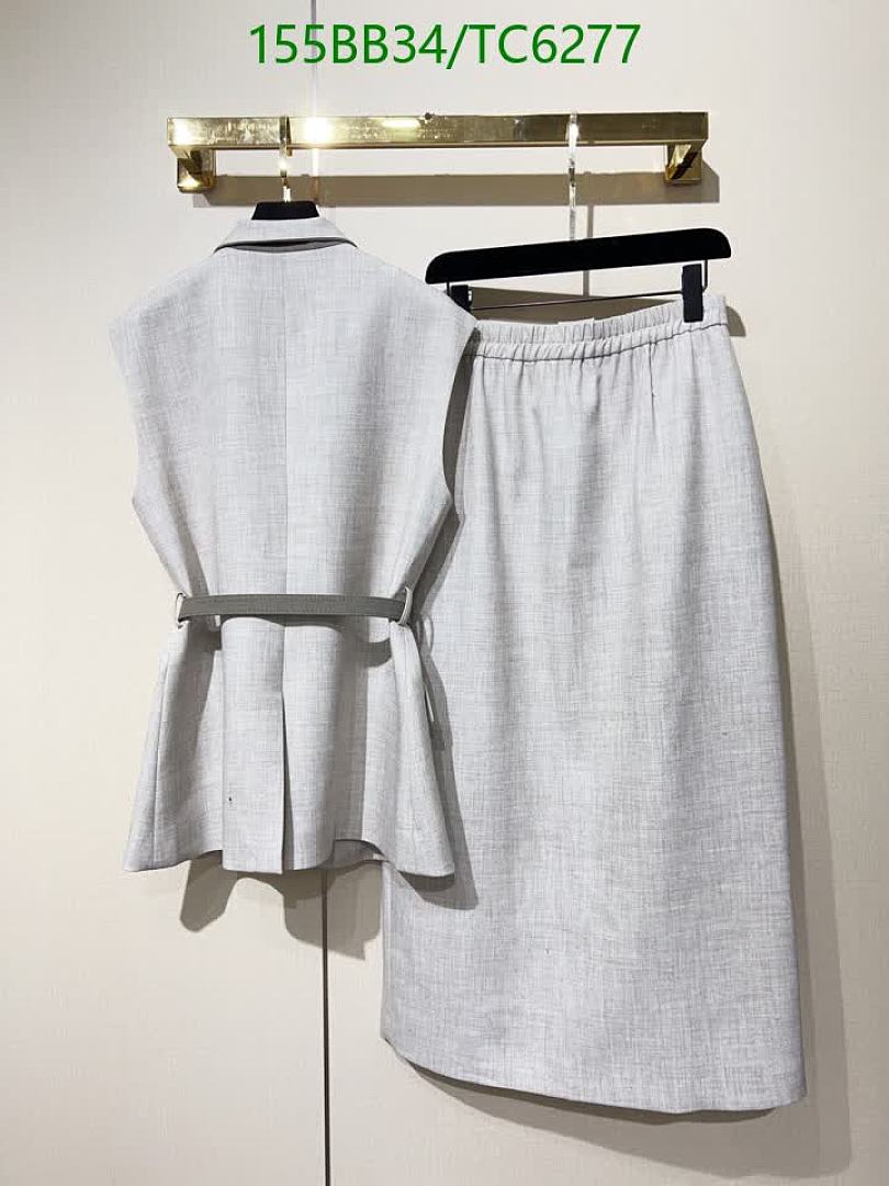 LV-Clothing Code: TC6277 $: 155USD