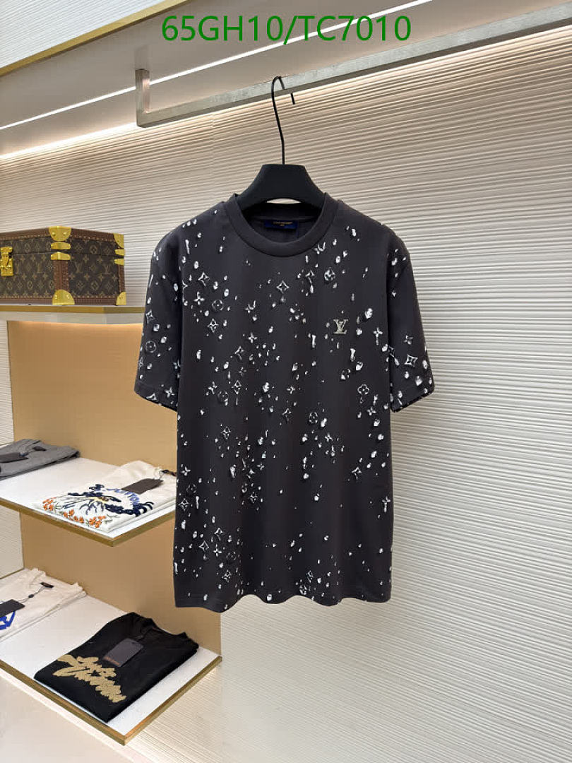 LV-Clothing Code: TC7010 $: 65USD