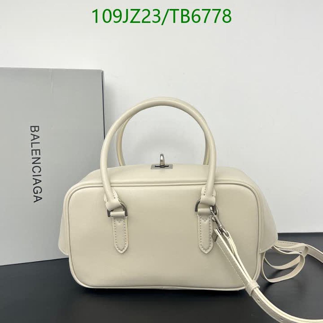 Balenciaga-Bags(4A) Code: TB6778 $: 109USD