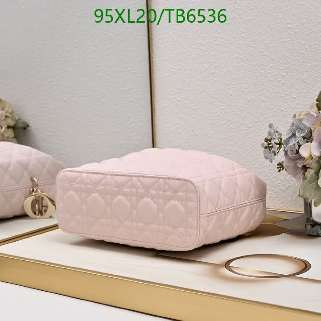 Dior-Bags(4A) Code: TB6536 $: 95USD