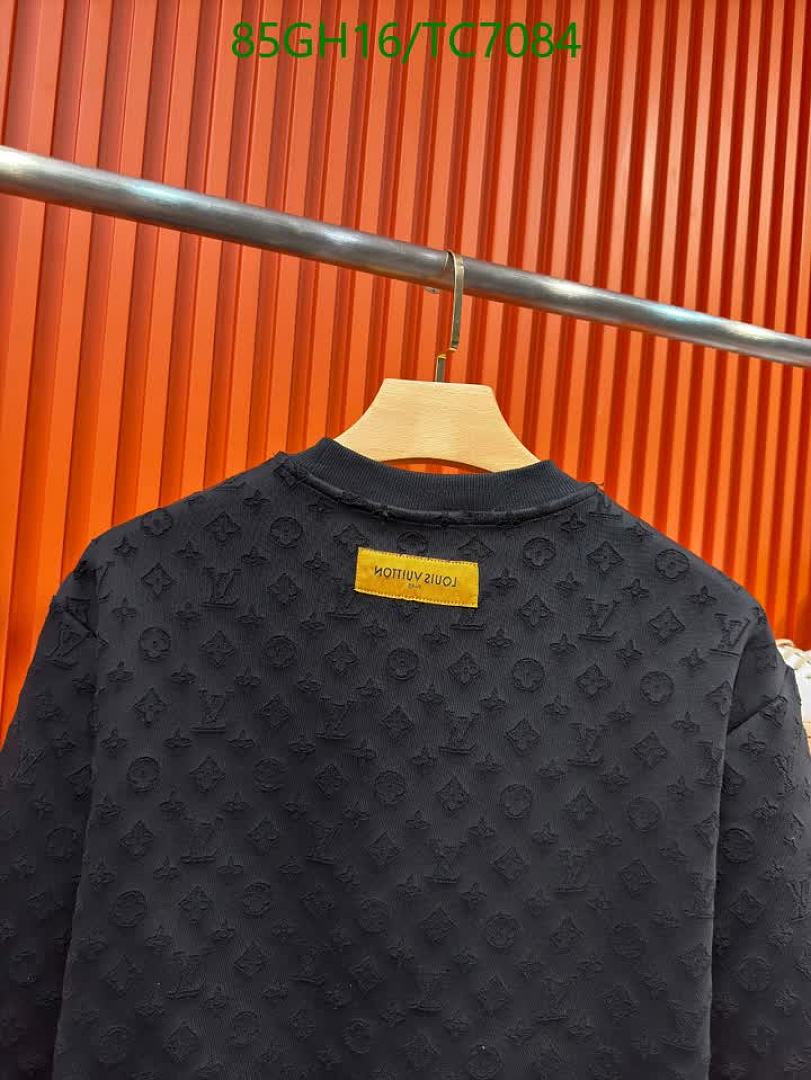 LV-Clothing Code: TC7084 $: 85USD