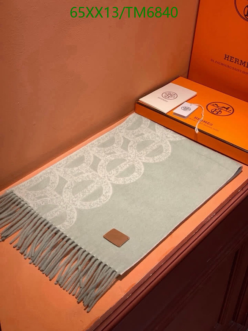 Hermes-Scarves Code: TM6840 $: 65USD