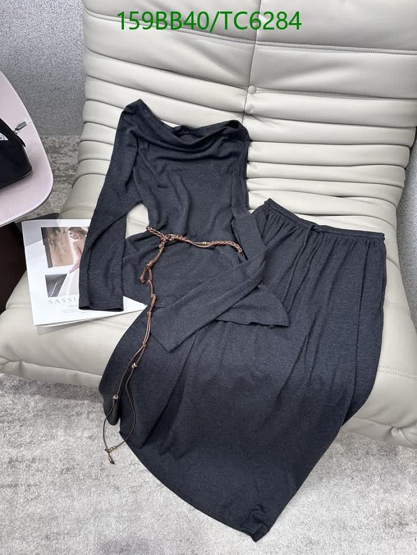 LV-Clothing Code: TC6284 $: 159USD
