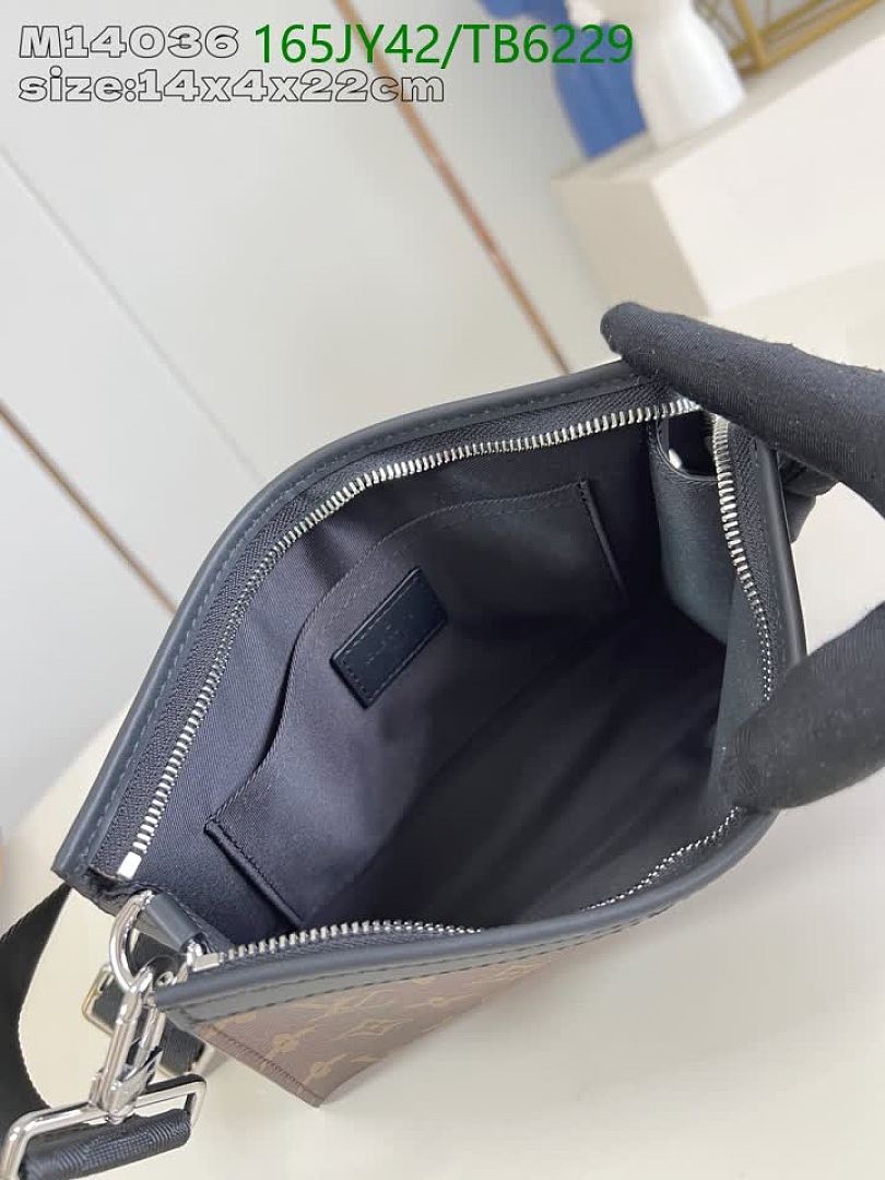 LV-Bags(5A) Code: TB6229 $: 165USD