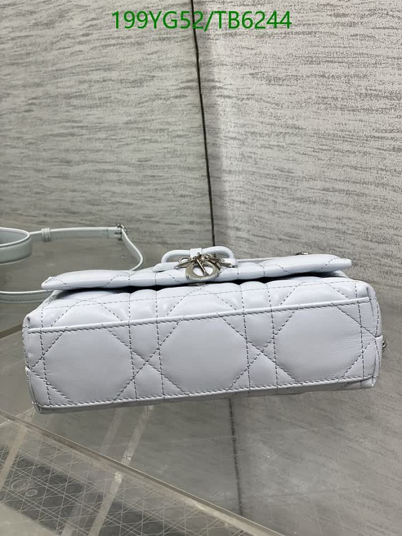 Dior-Bags(5A) Code: TB6244 $: 199USD