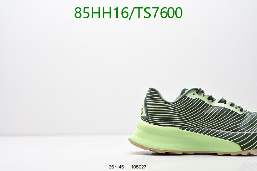 NIKE-Shoes(Women) Code: TS7600 $: 85USD