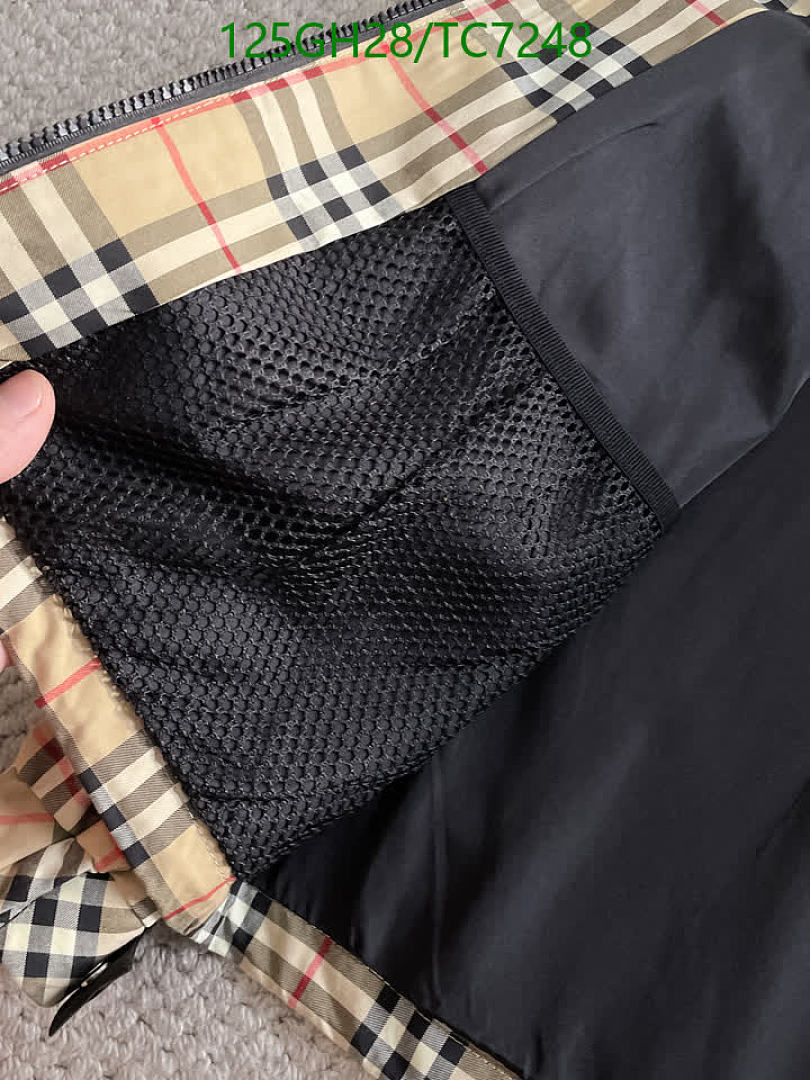 Burberry-Clothing Code: TC7248 $: 125USD