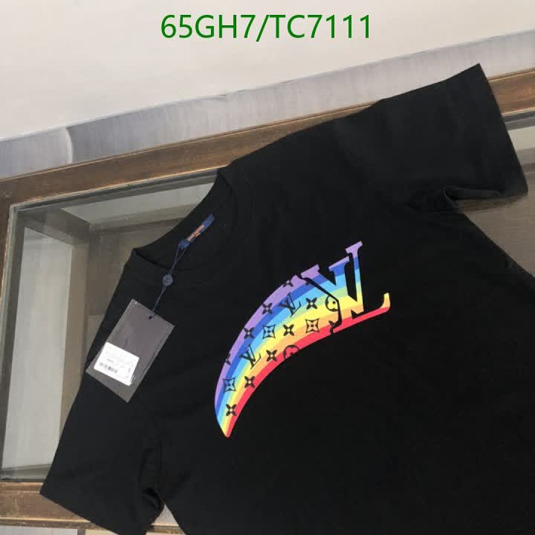 LV-Clothing Code: TC7111 $: 65USD