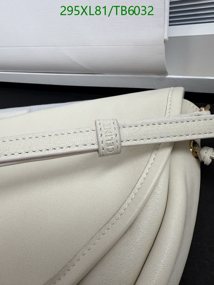 Celine-Bags(5A) Code: TB6032 $: 295USD