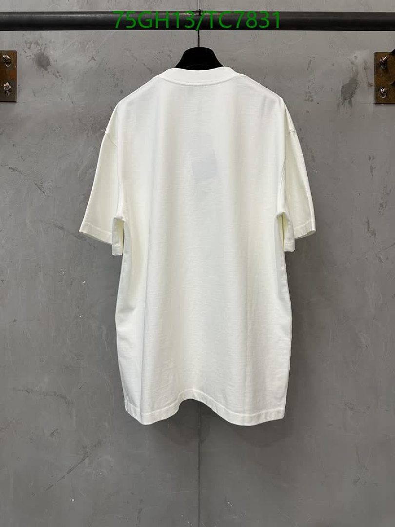 Gucci-Clothing Code: TC7831 $: 75USD