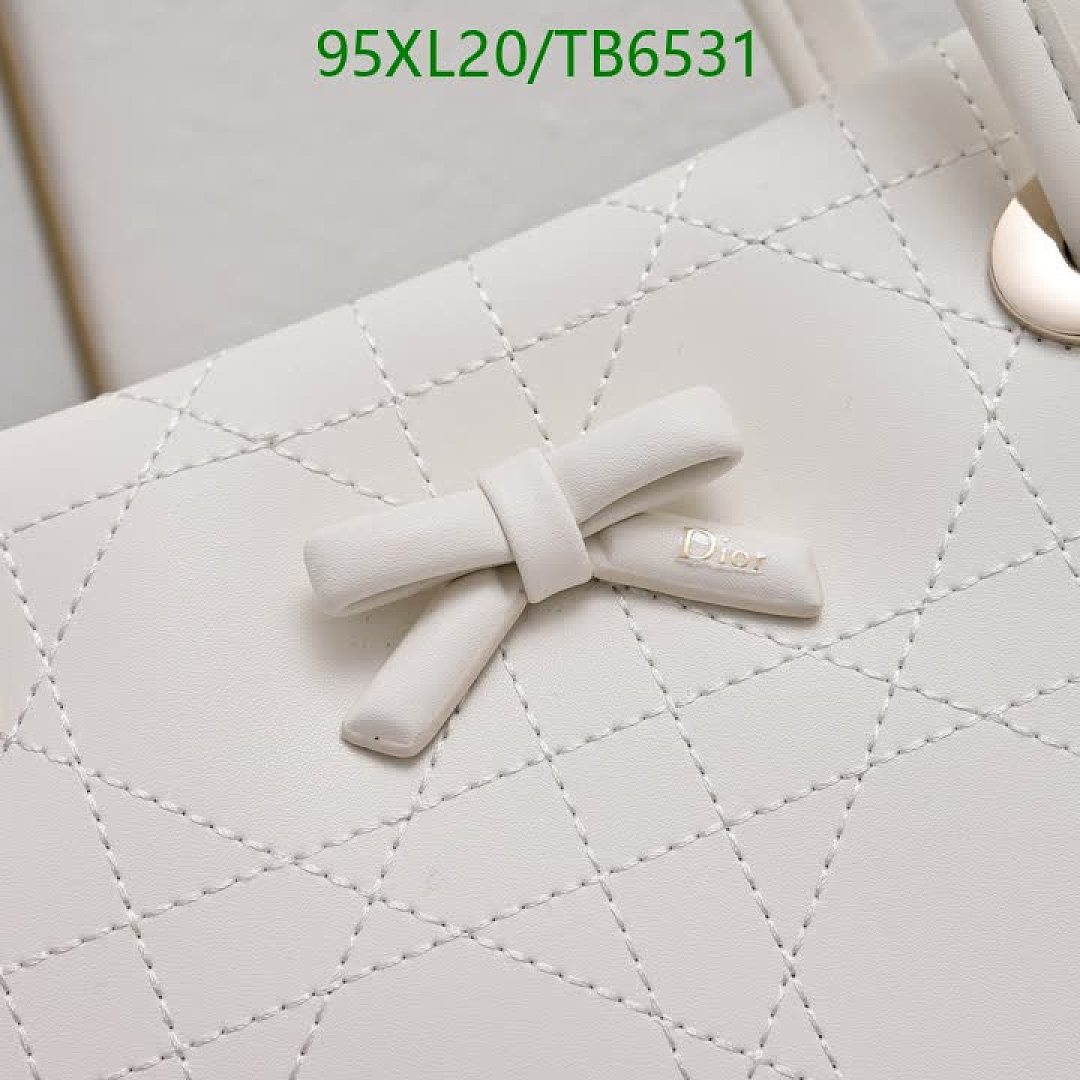 Dior-Bags(4A) Code: TB6531 $: 95USD