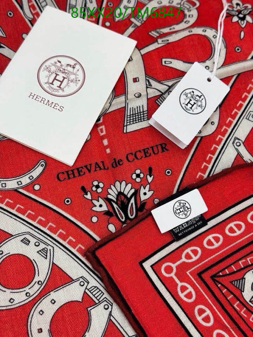 Hermes-Scarves Code: TM6847 $: 85USD