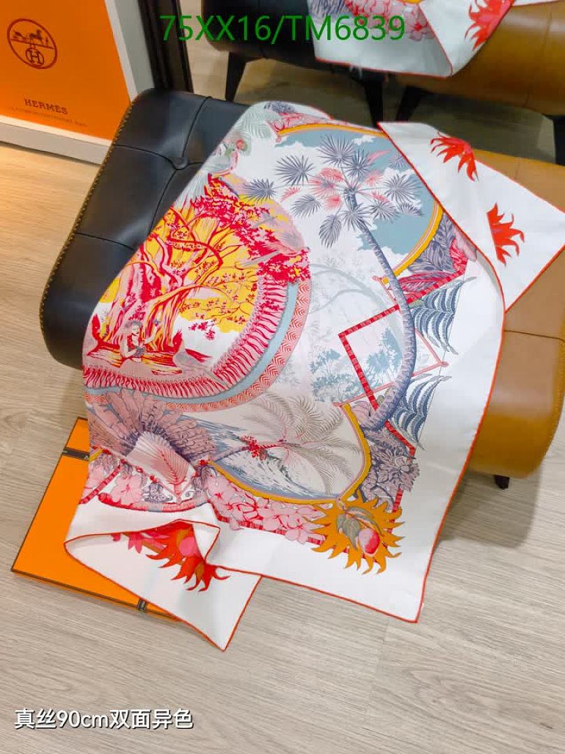 Hermes-Scarves Code: TM6839 $: 75USD
