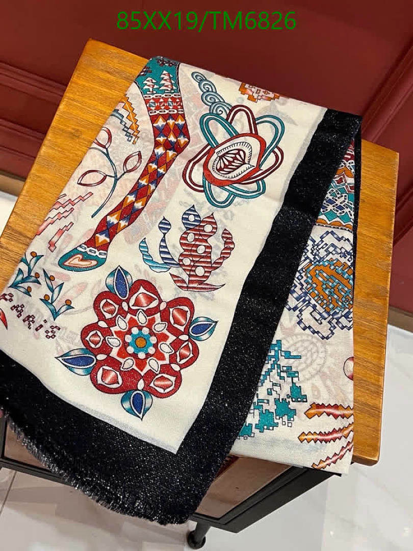 Hermes-Scarves Code: TM6826 $: 85USD