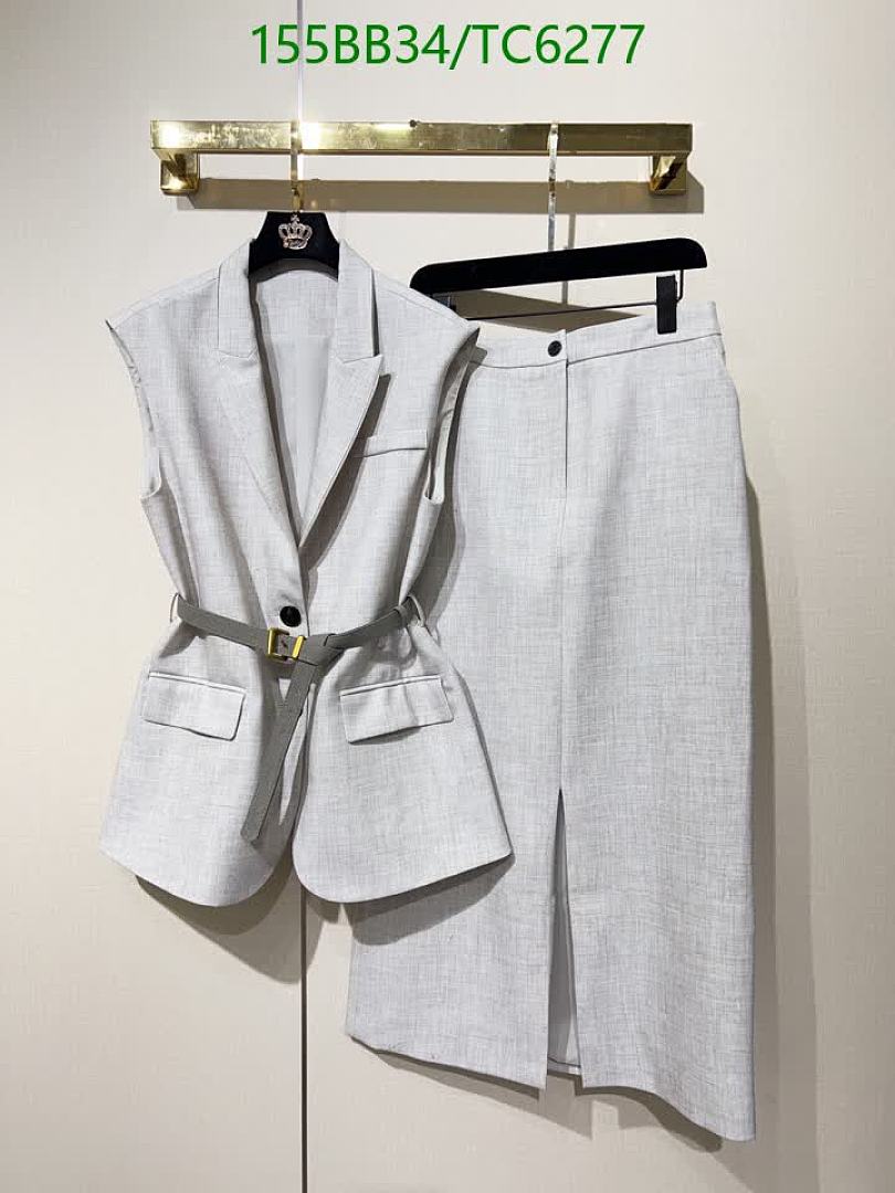 LV-Clothing Code: TC6277 $: 155USD