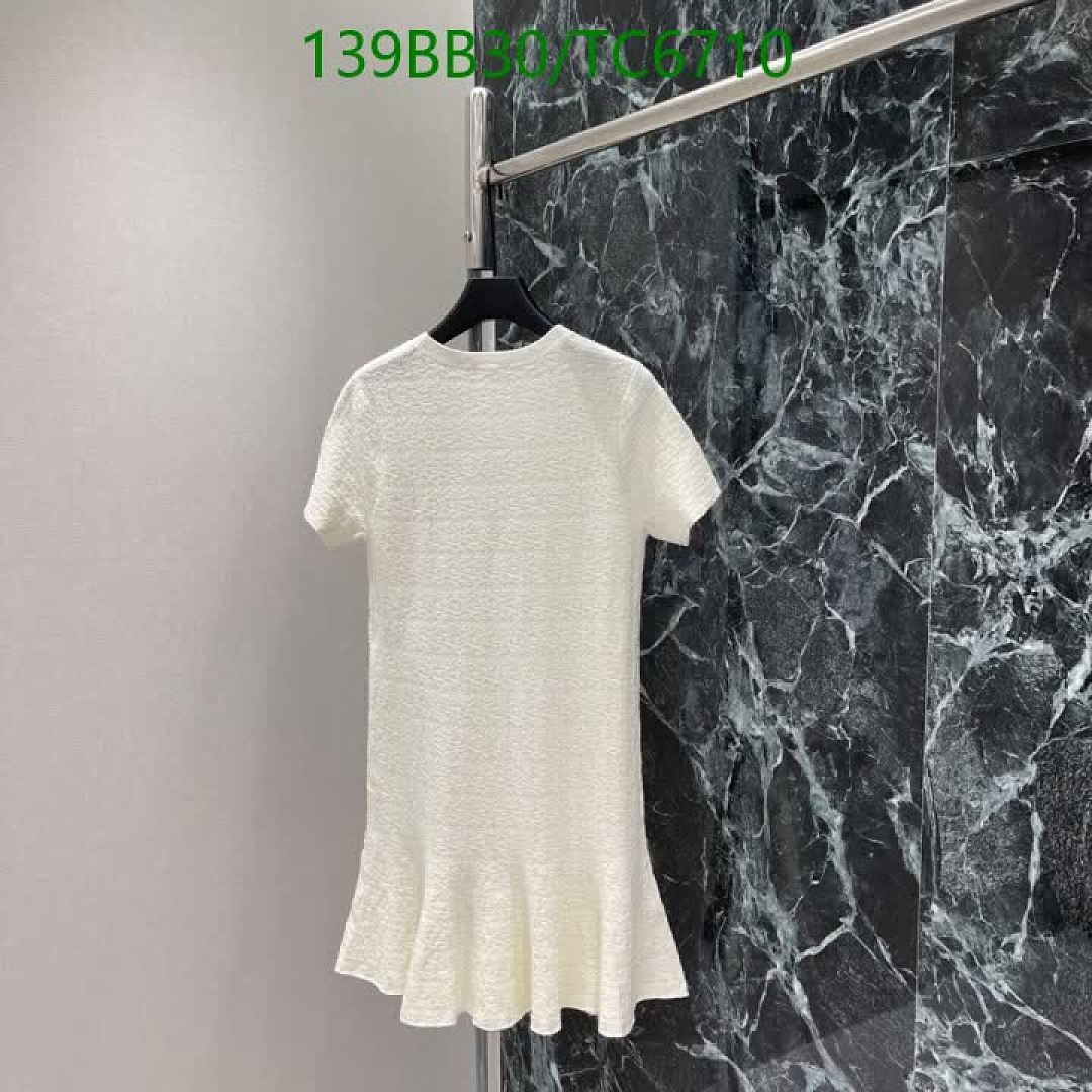 Dior-Clothing Code: TC6710 $: 139USD