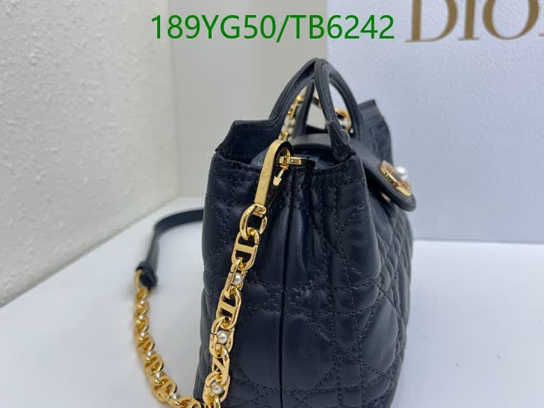Dior-Bags(5A) Code: TB6242 $: 189USD