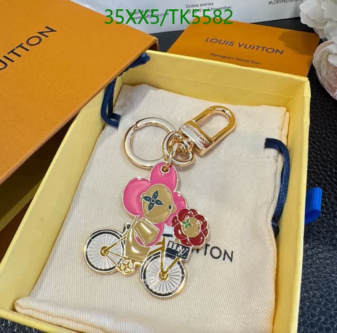 LV-Keychains & Bag Charms Code: TK5582 $: 35USD