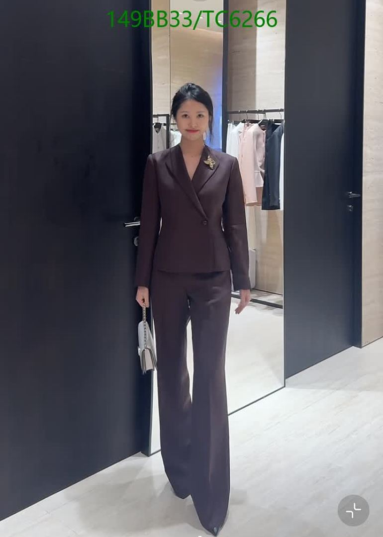LV-Clothing Code: TC6266 $: 149USD