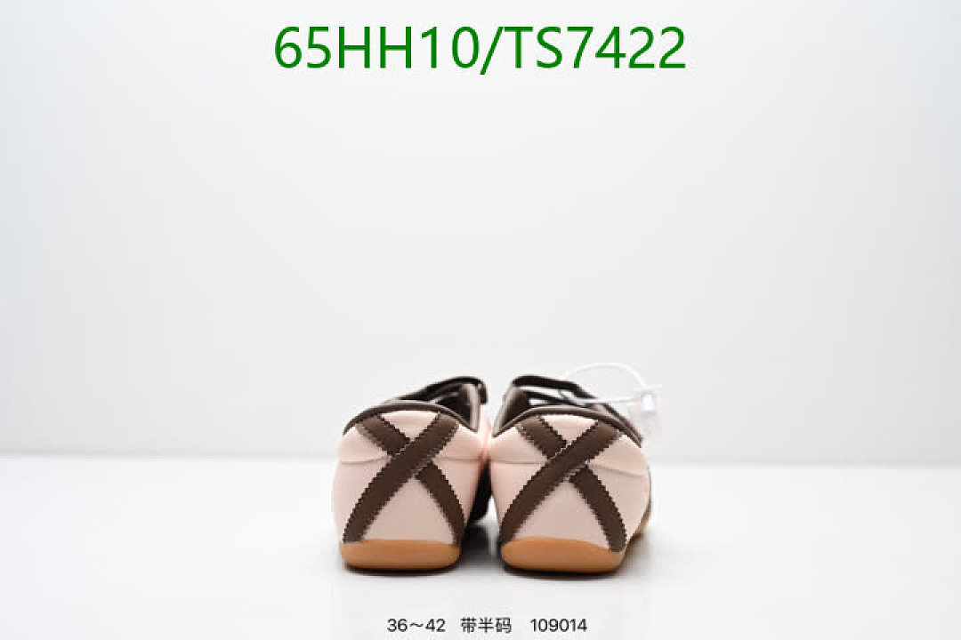 Adidas-Shoes(Women) Code: TS7422 $: 65USD