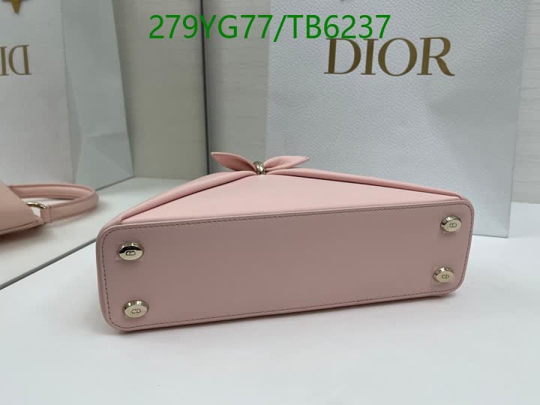 Dior-Bags(5A) Code: TB6237 $: 279USD