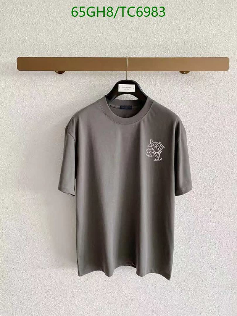 LV-Clothing Code: TC6983 $: 65USD