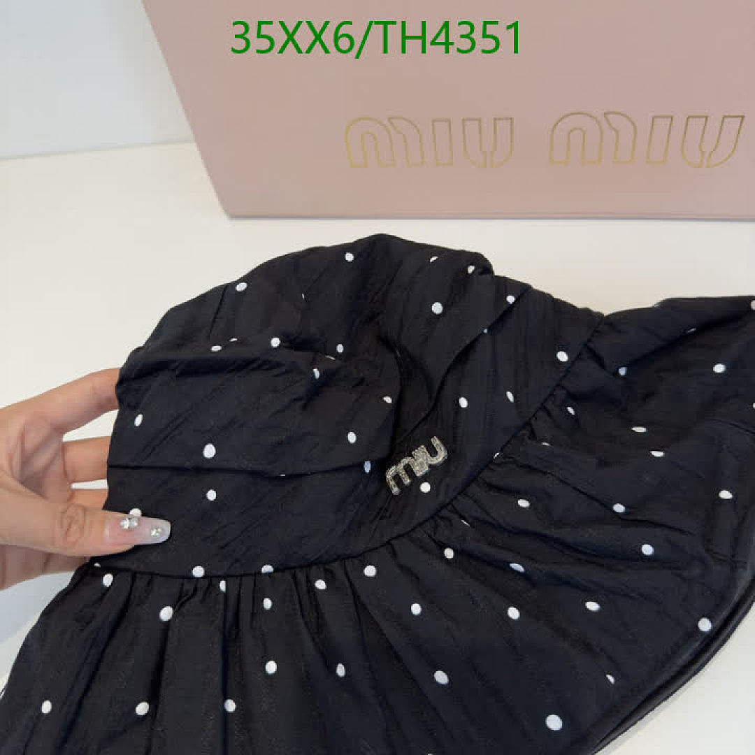 Miu Miu-Hats Code: TH4351 $: 35USD