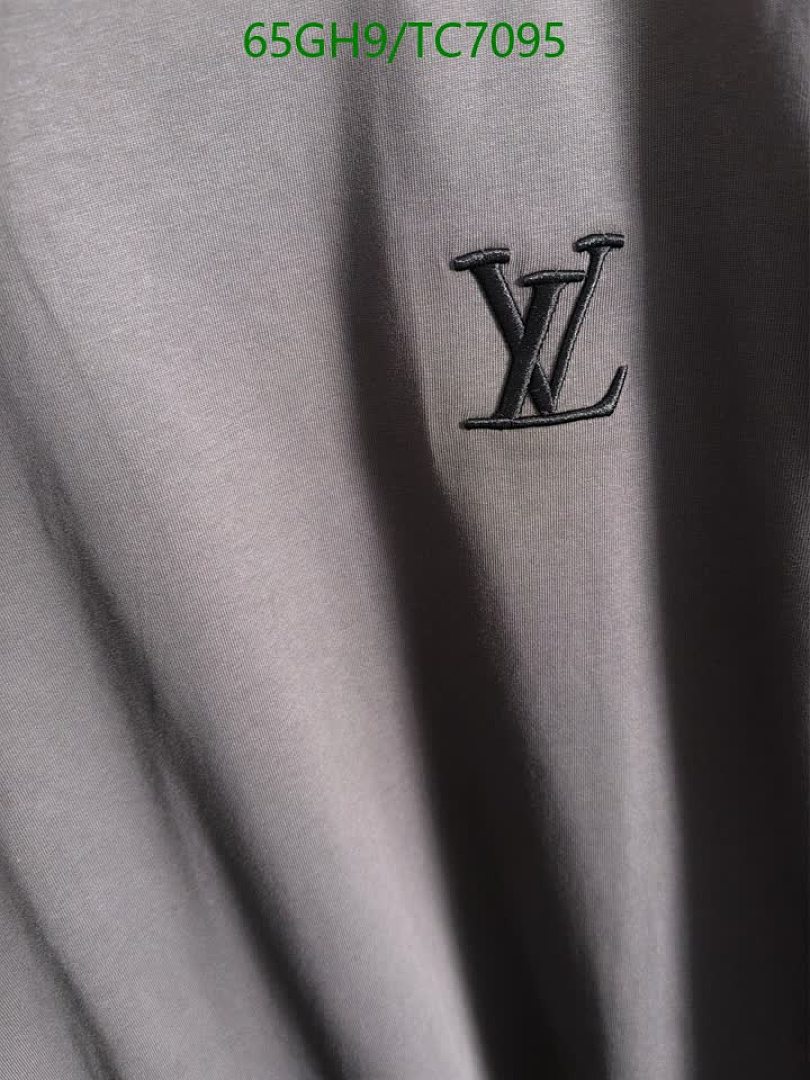 LV-Clothing Code: TC7095 $: 65USD