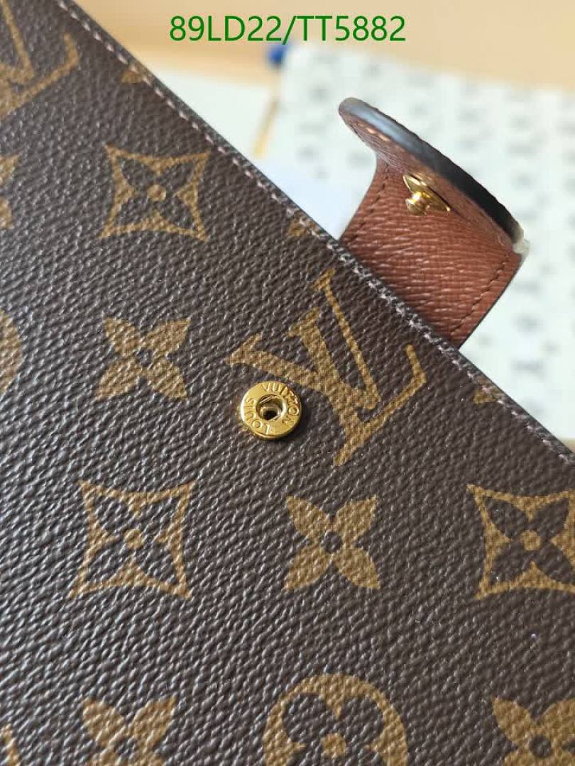 LV-Wallets(5A) Code: TT5882 $: 89USD