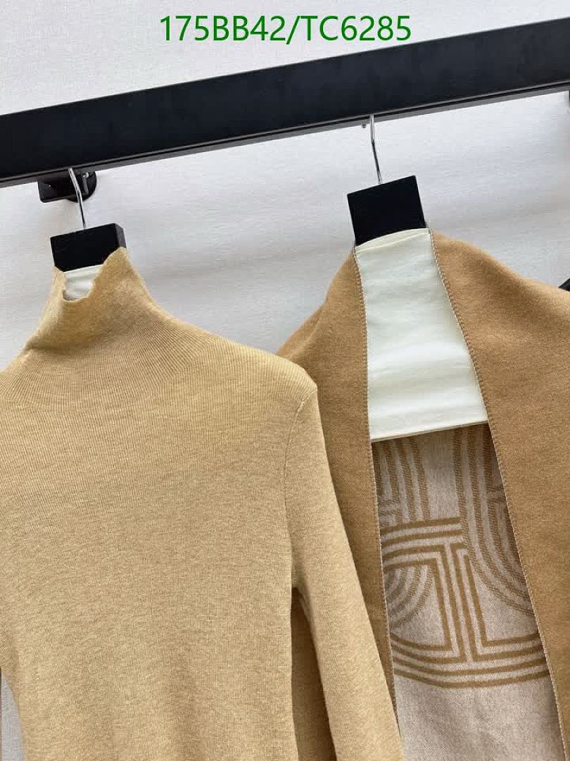 LV-Clothing Code: TC6285 $: 175USD