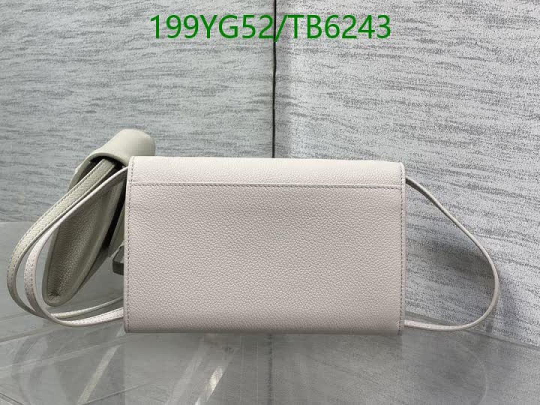 Dior-Bags(5A) Code: TB6243 $: 199USD