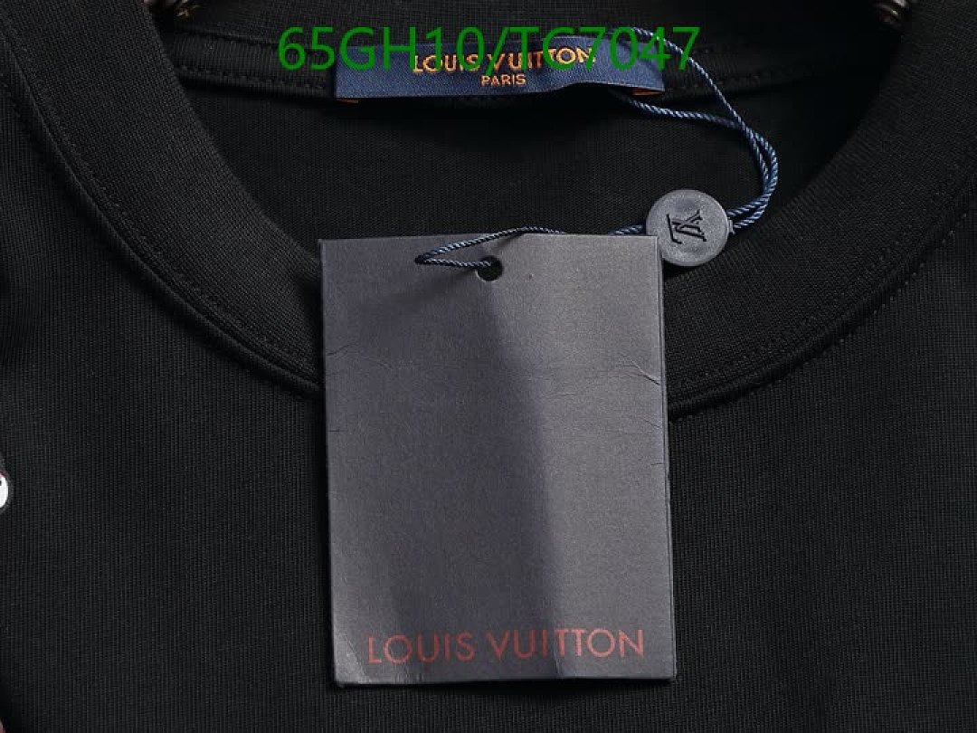 LV-Clothing Code: TC7047 $: 65USD