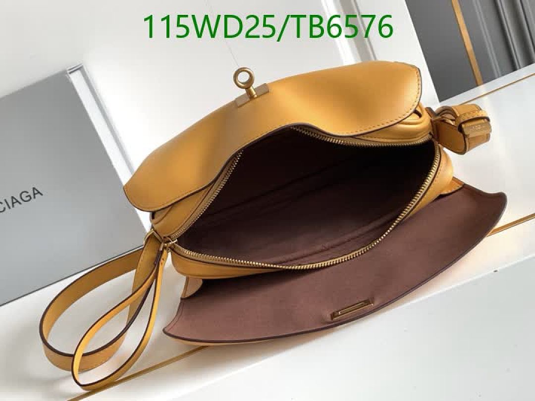 Balenciaga-Bags(4A) Code: TB6576 $: 115USD