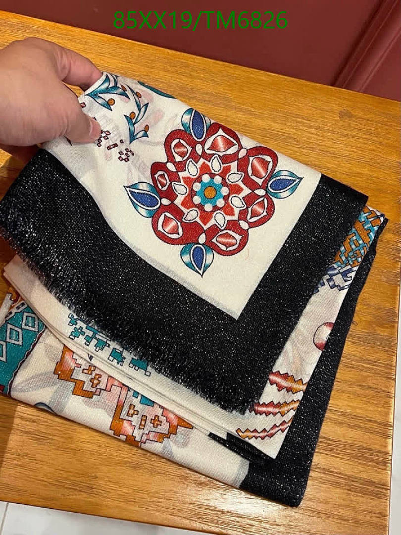 Hermes-Scarves Code: TM6826 $: 85USD