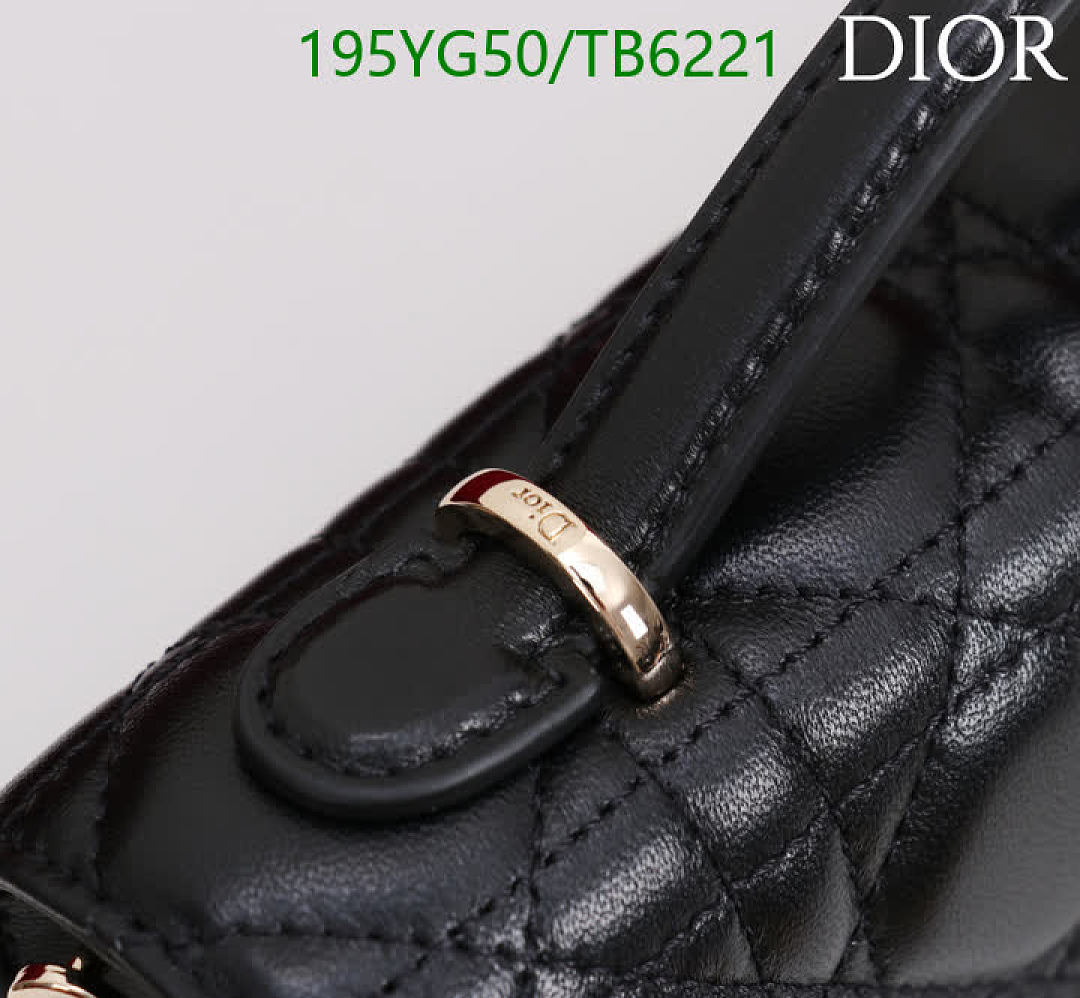 Dior-Bags(5A) Code: TB6221 $: 195USD