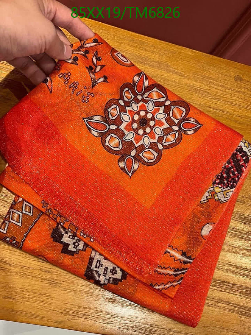 Hermes-Scarves Code: TM6826 $: 85USD