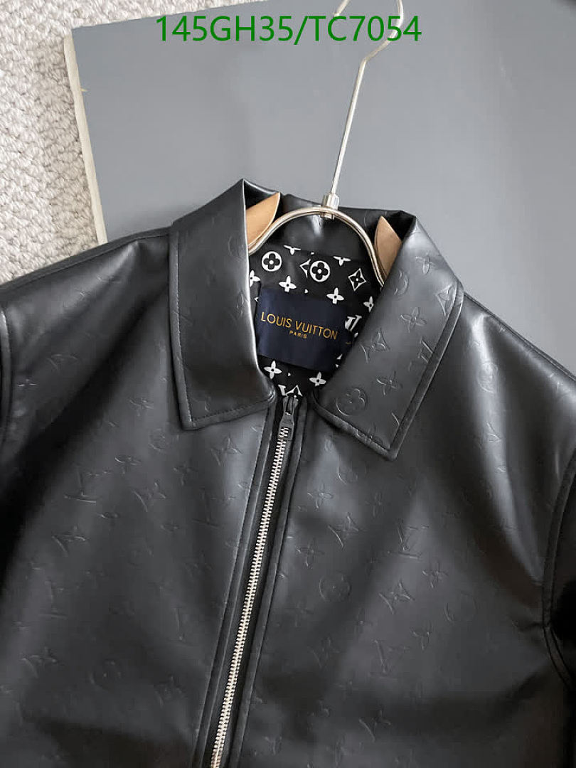 LV-Clothing Code: TC7054 $: 145USD