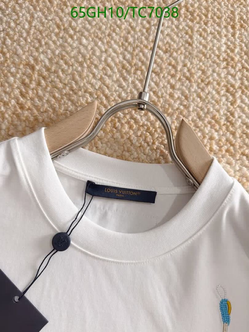 LV-Clothing Code: TC7038 $: 65USD