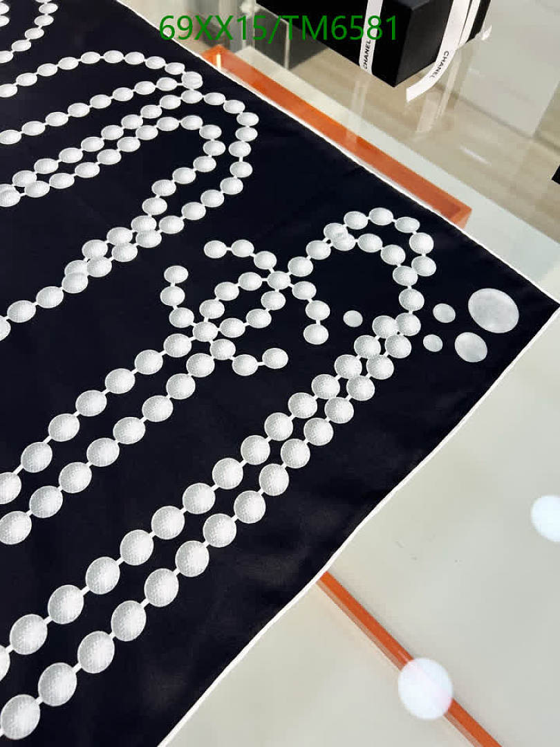Chanel-Scarves Code: TM6581 $: 69USD