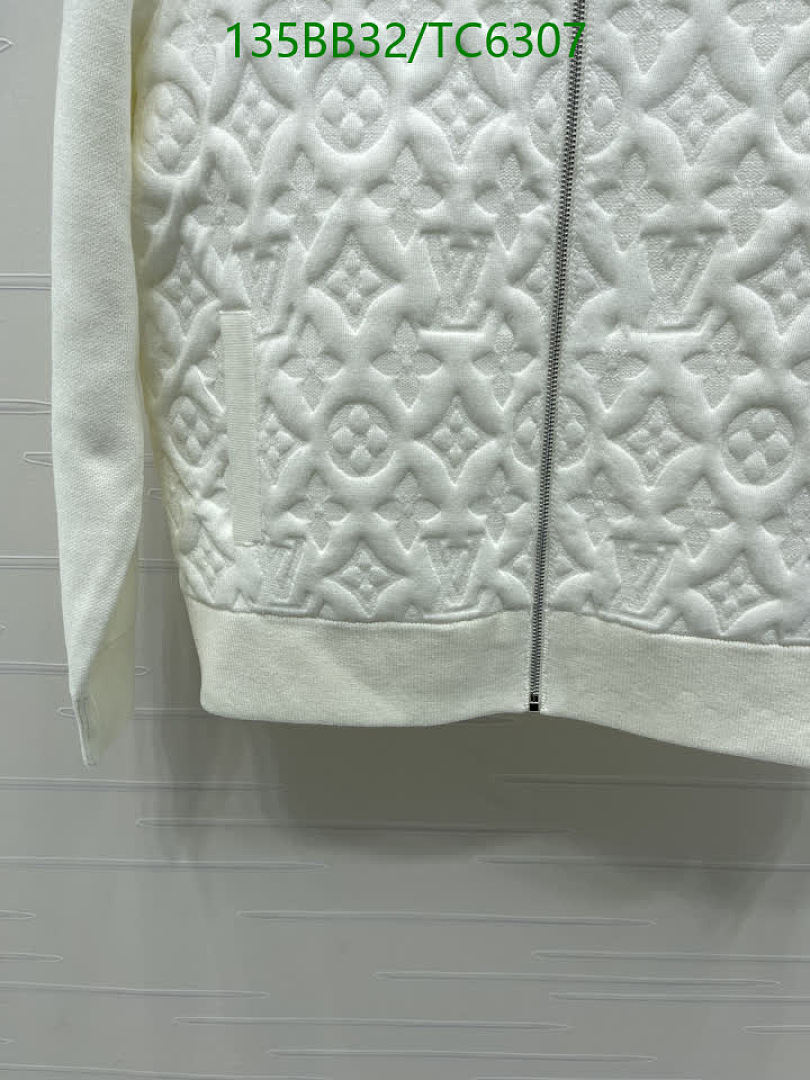 LV-Clothing Code: TC6307 $: 135USD