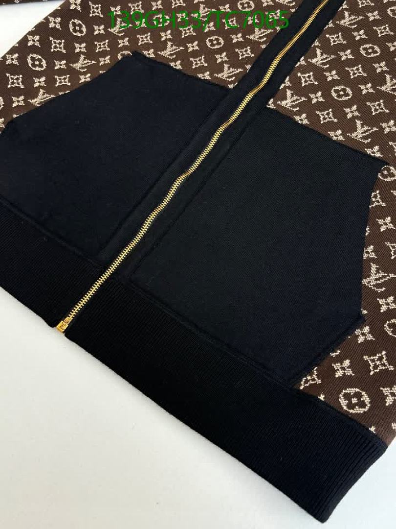 LV-Clothing Code: TC7065 $: 139USD