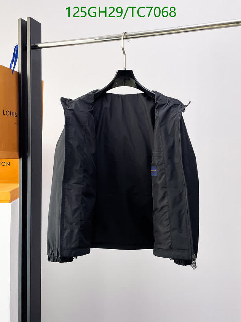 LV-Clothing Code: TC7068 $: 125USD