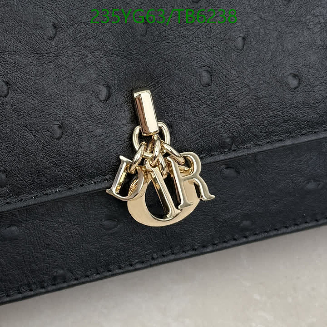 Dior-Bags(5A) Code: TB6238 $: 235USD