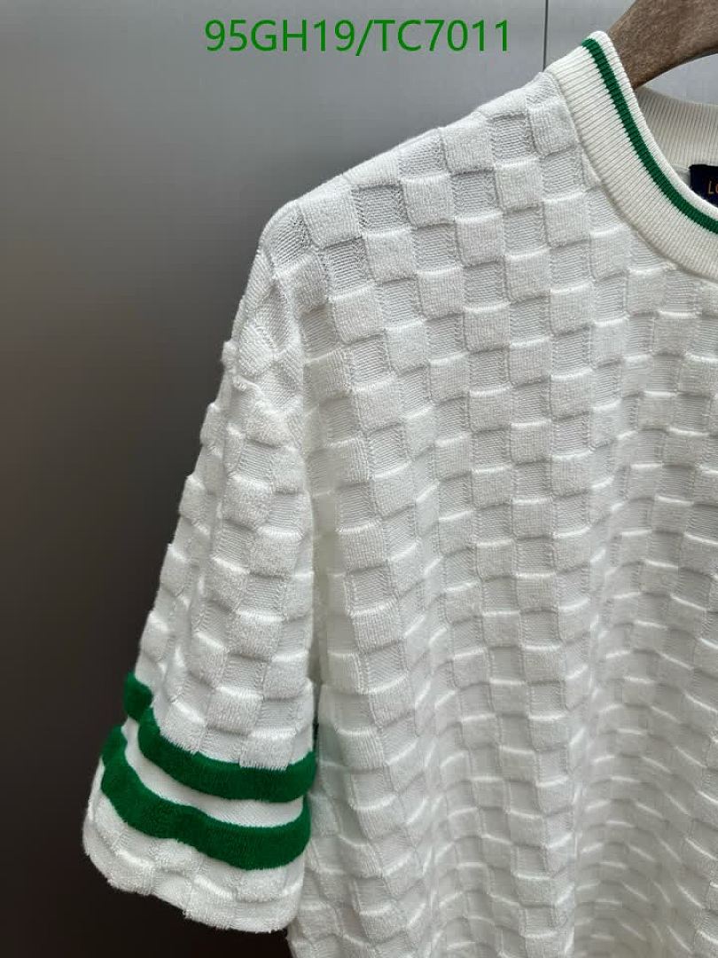 LV-Clothing Code: TC7011 $: 95USD