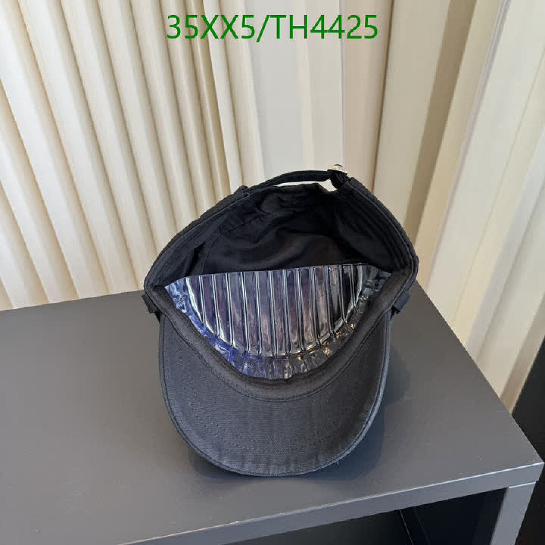 YSL-Hats Code: TH4425 $: 35USD