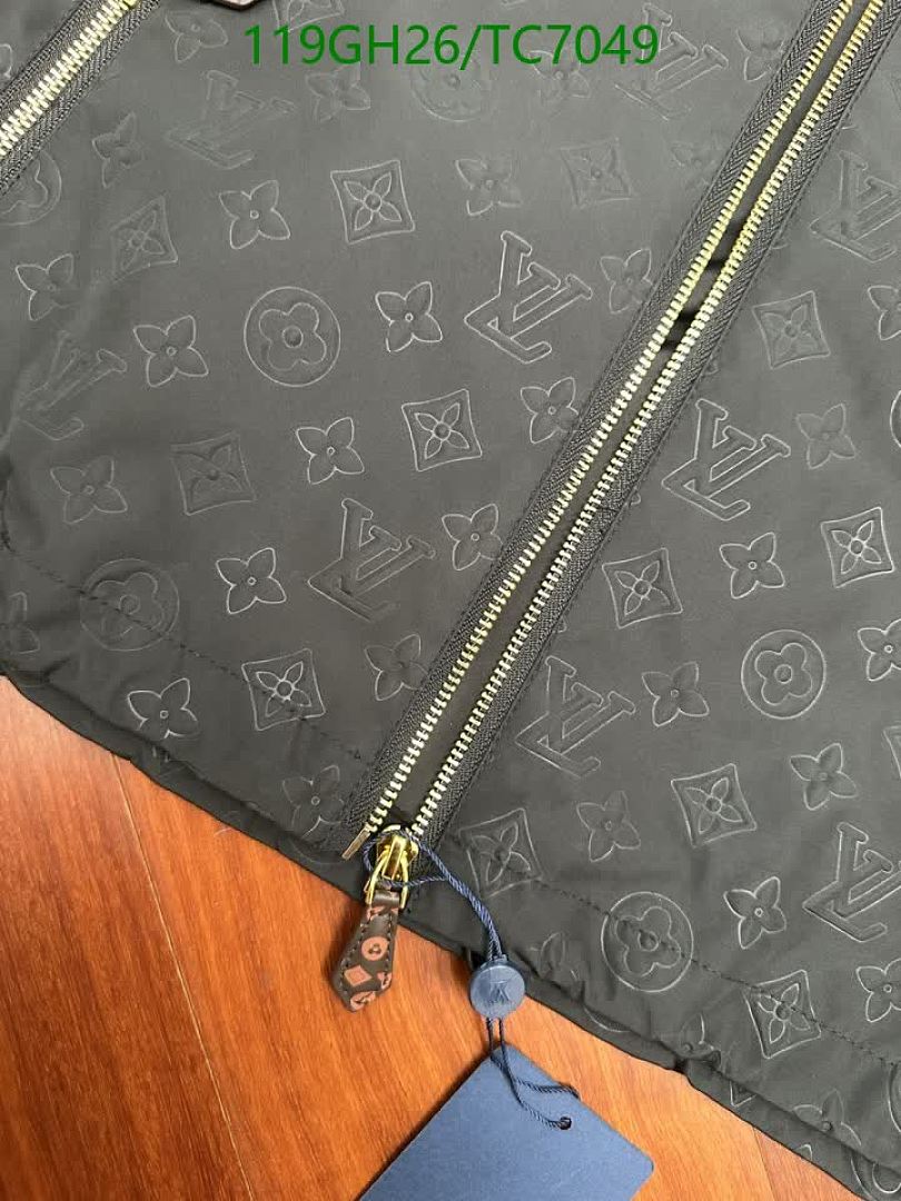 LV-Clothing Code: TC7049 $: 119USD
